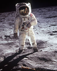 Astronaut on Moon